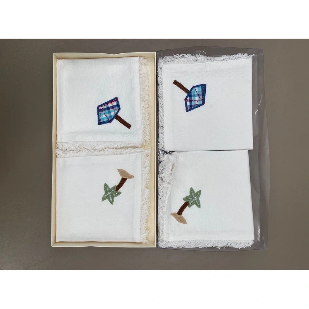 Pottery Barn Kids Island Party White Napkins 4 Embroidered Designs NWT